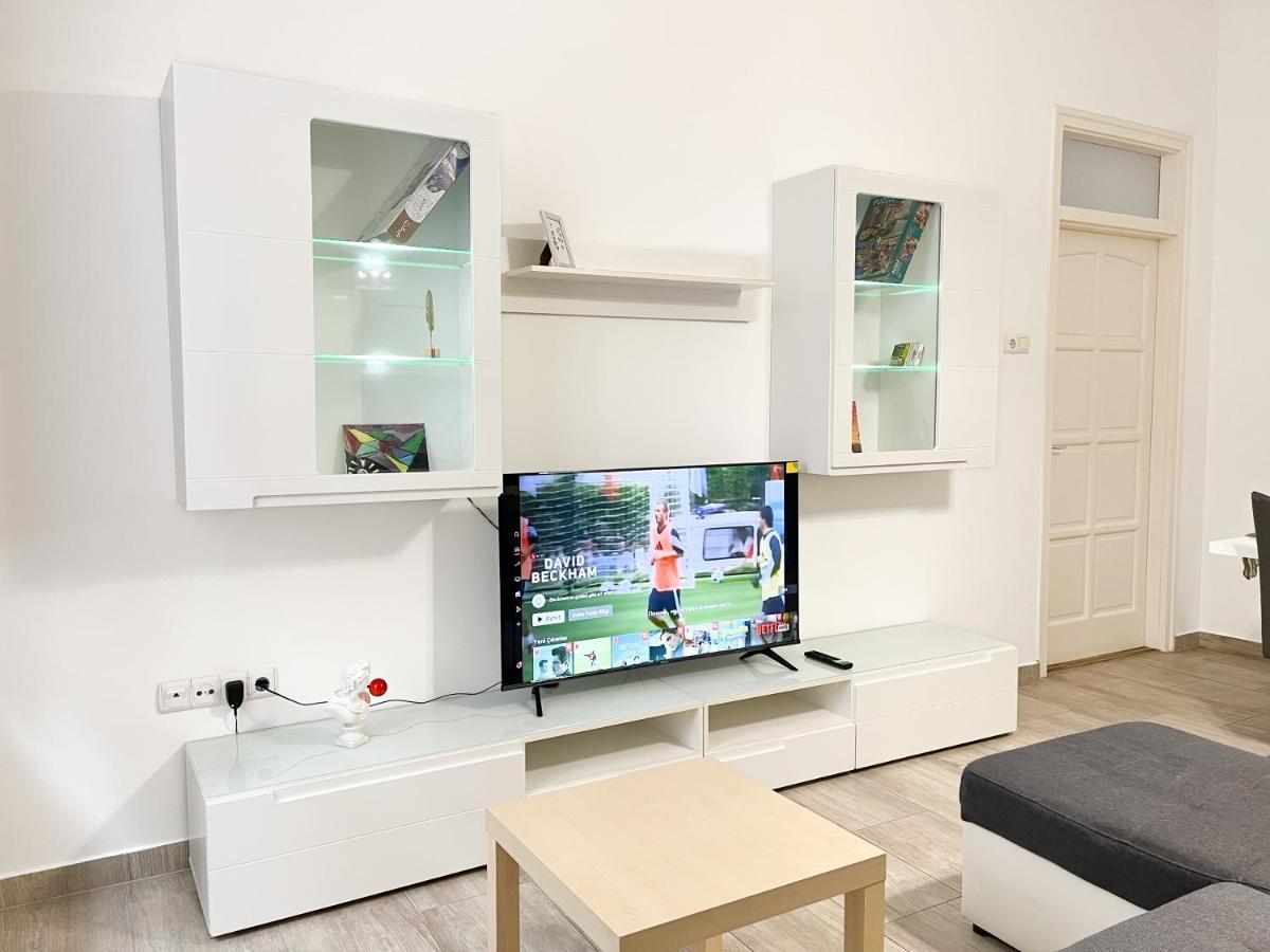 Majestic Residency - 3 Bedrooms Apartment Budapest Kültér fotó