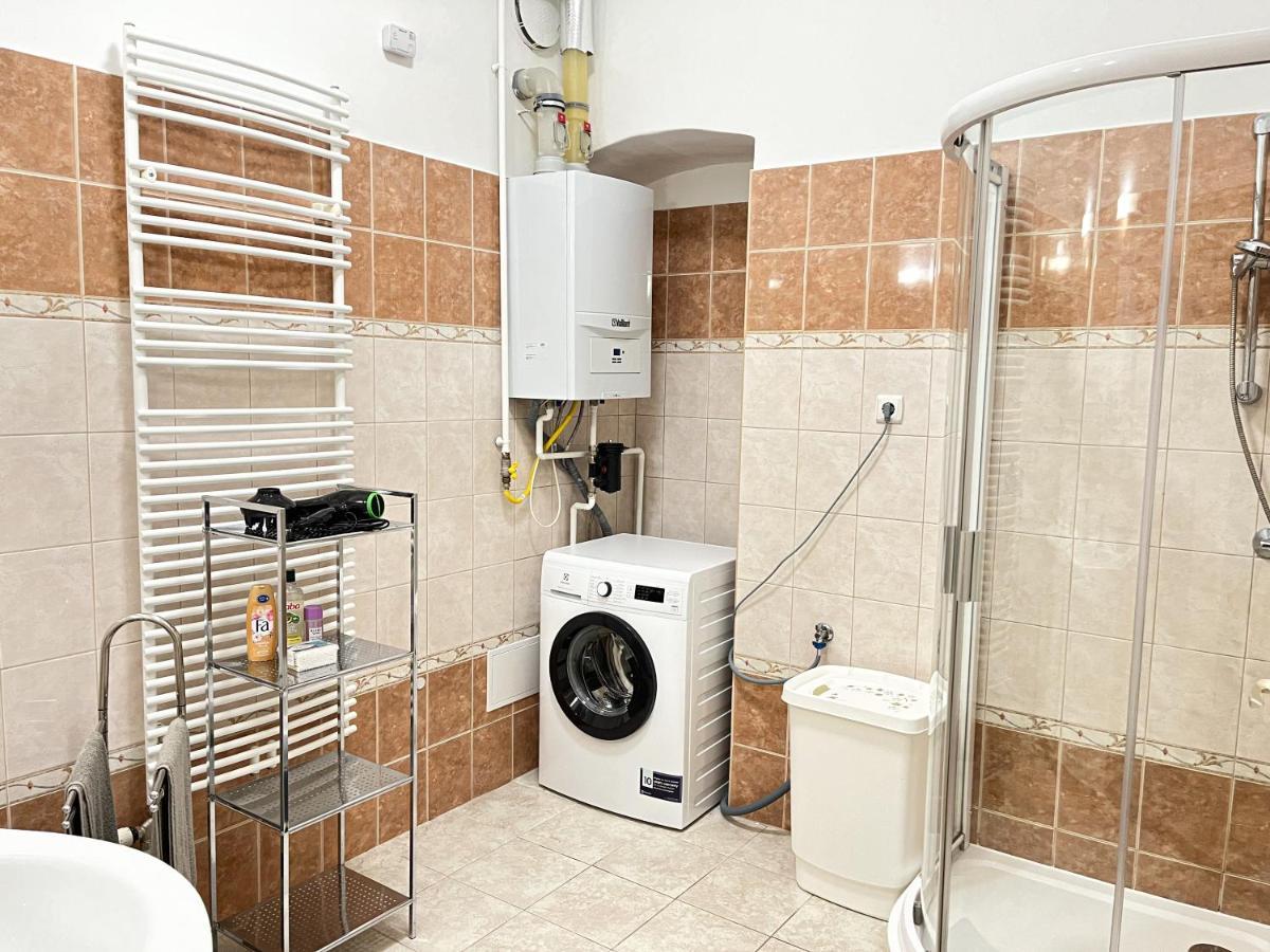 Majestic Residency - 3 Bedrooms Apartment Budapest Kültér fotó